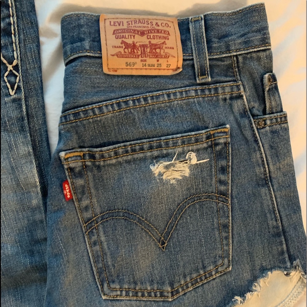High Waist Levi’s Jean Shorts